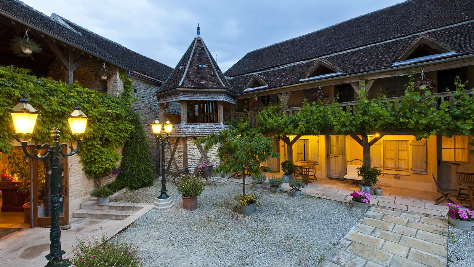 Auberge De Bourgogne Tonnerre Buitenkant foto